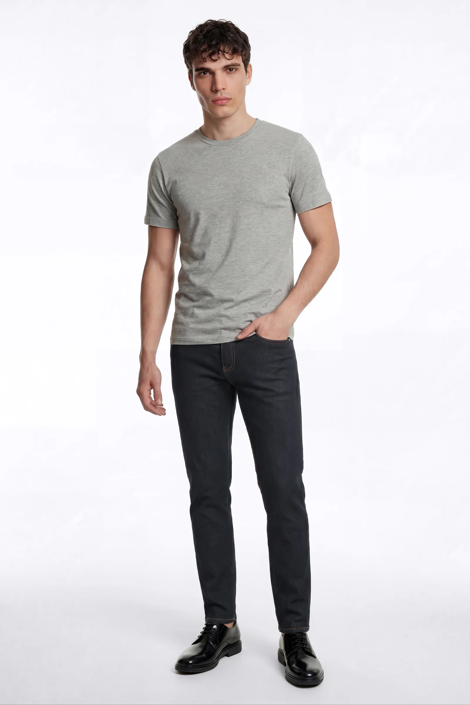 Albert slim fazonú farmer 10RO